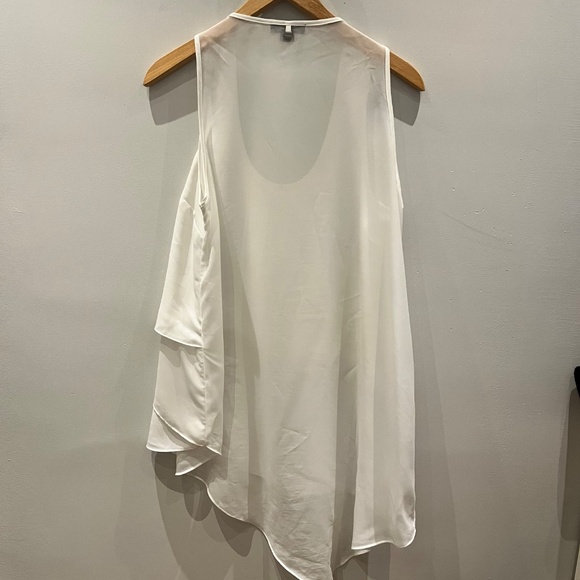 Layered tank top - Picture 3 of 8